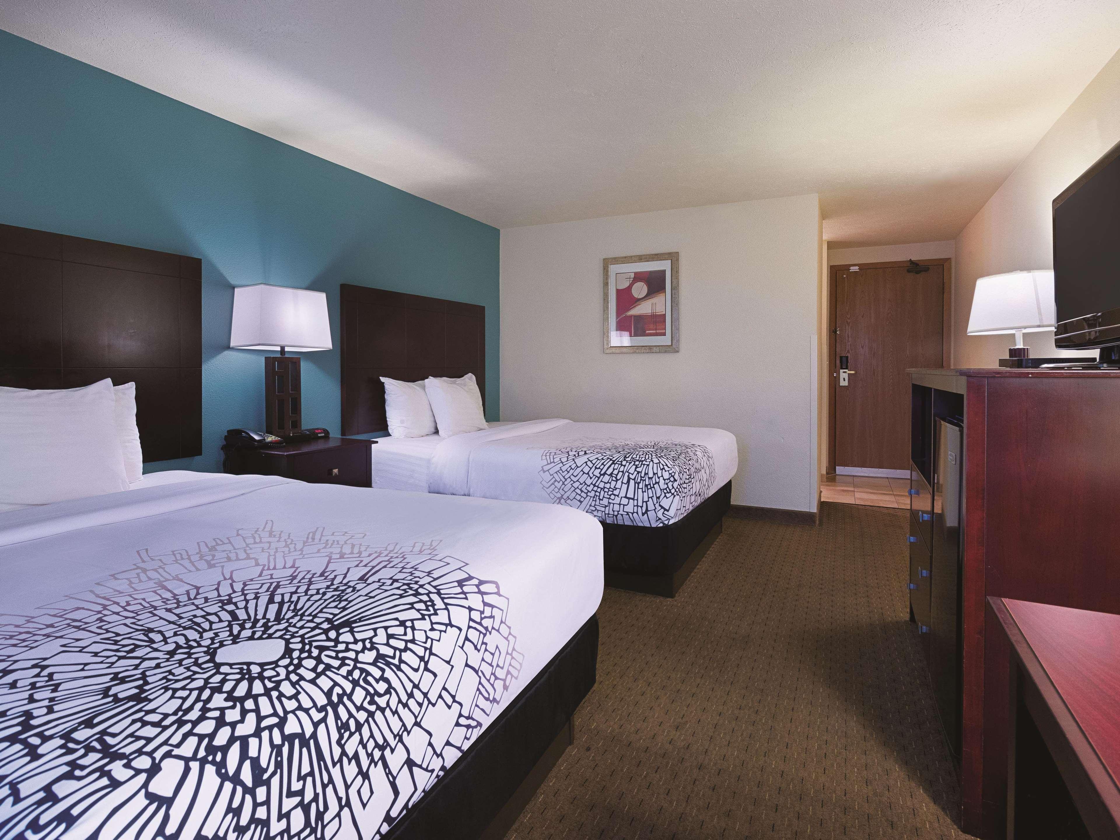 Hotel La Quinta By Wyndham Portland Nw Extérieur photo