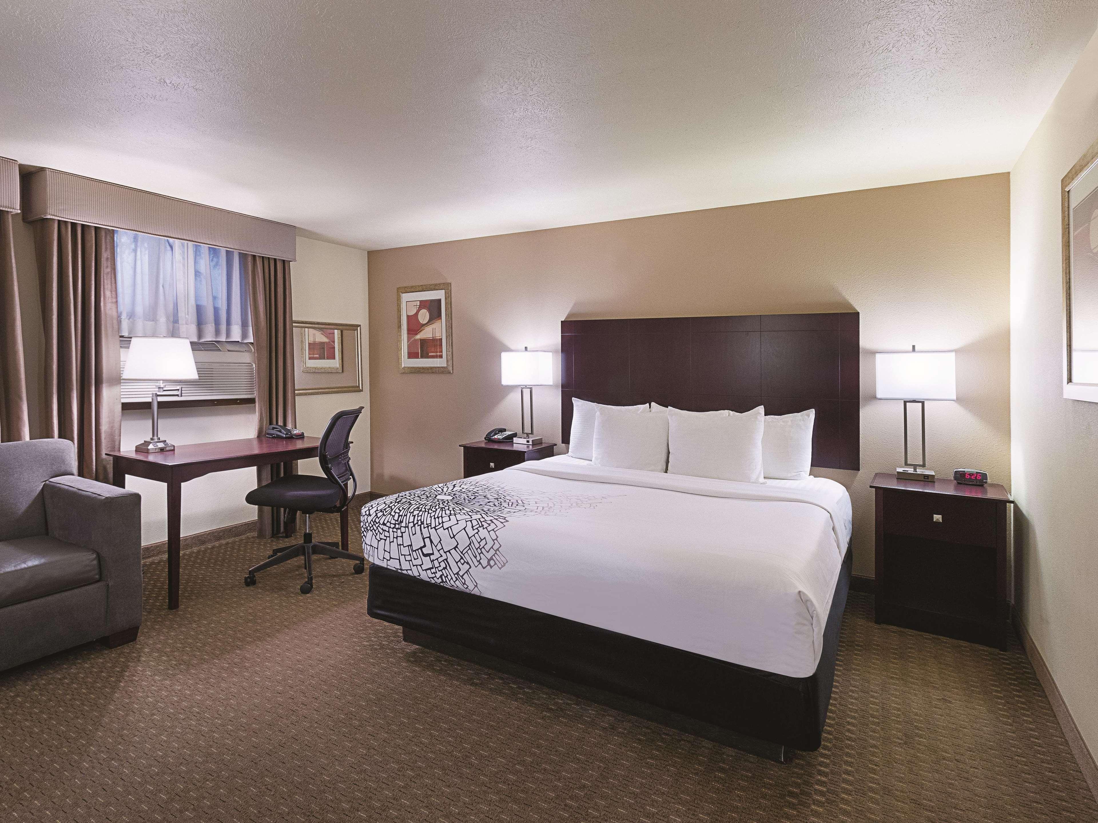 Hotel La Quinta By Wyndham Portland Nw Extérieur photo
