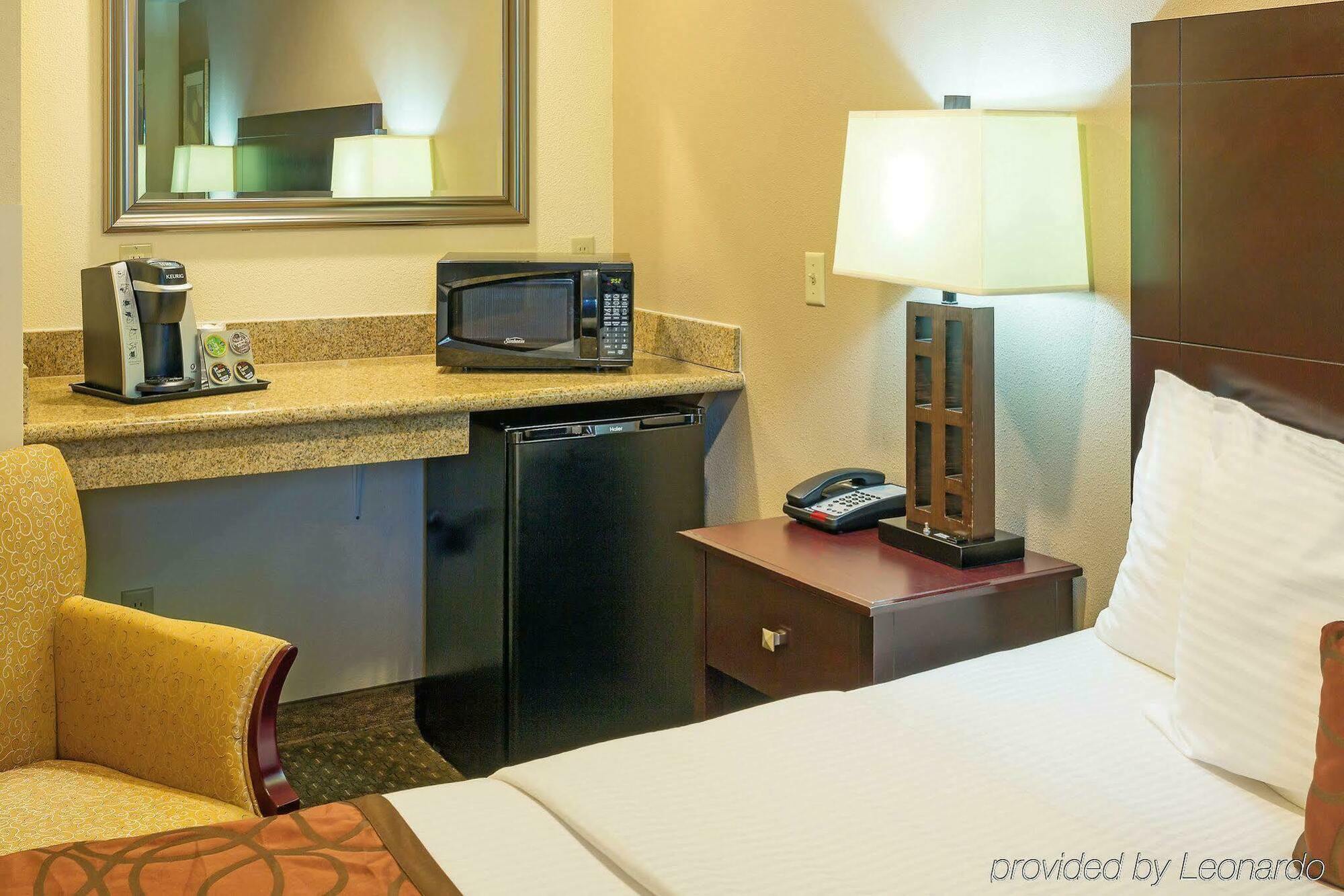Hotel La Quinta By Wyndham Portland Nw Extérieur photo